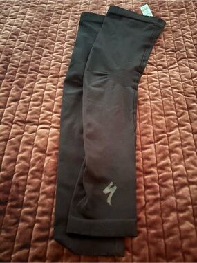 Specialized cycling sleeves